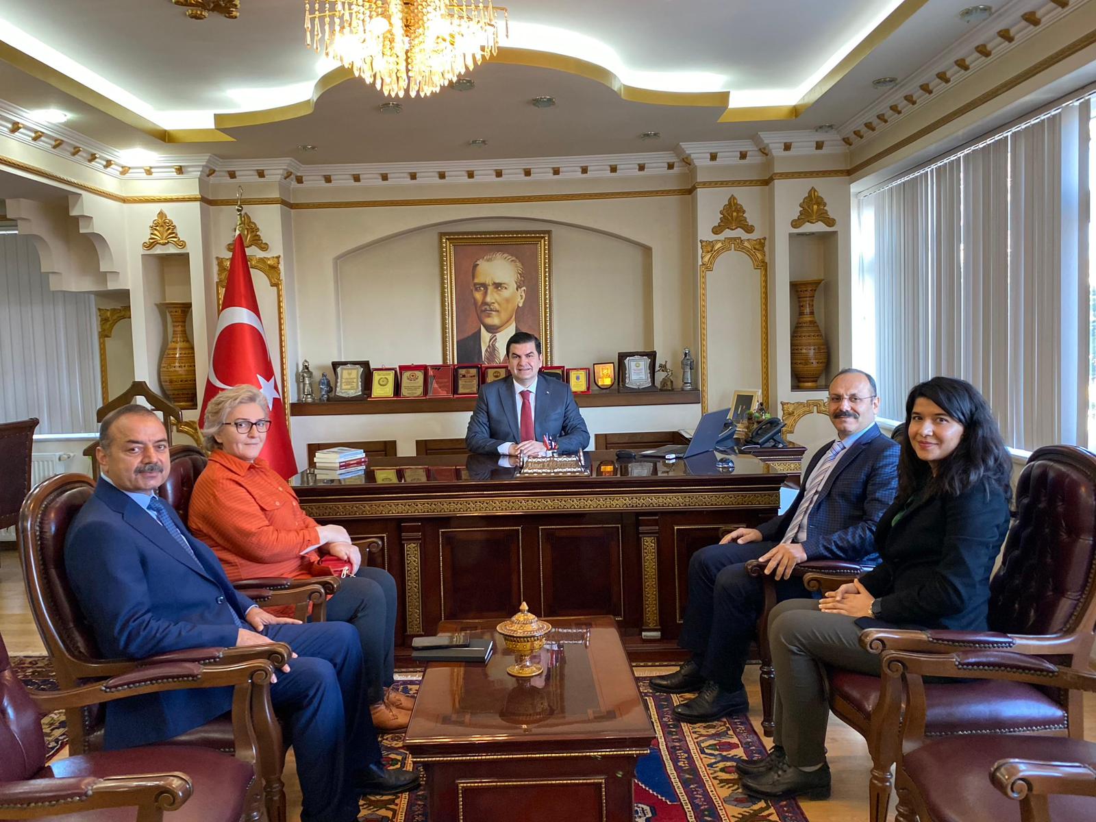 İl Müdürümüz Sn. Nurettin Ulaş, Ortaköy Kaymakamı Sayın Ahmet Karatepe'yi Makamında Ziyaret Etti!