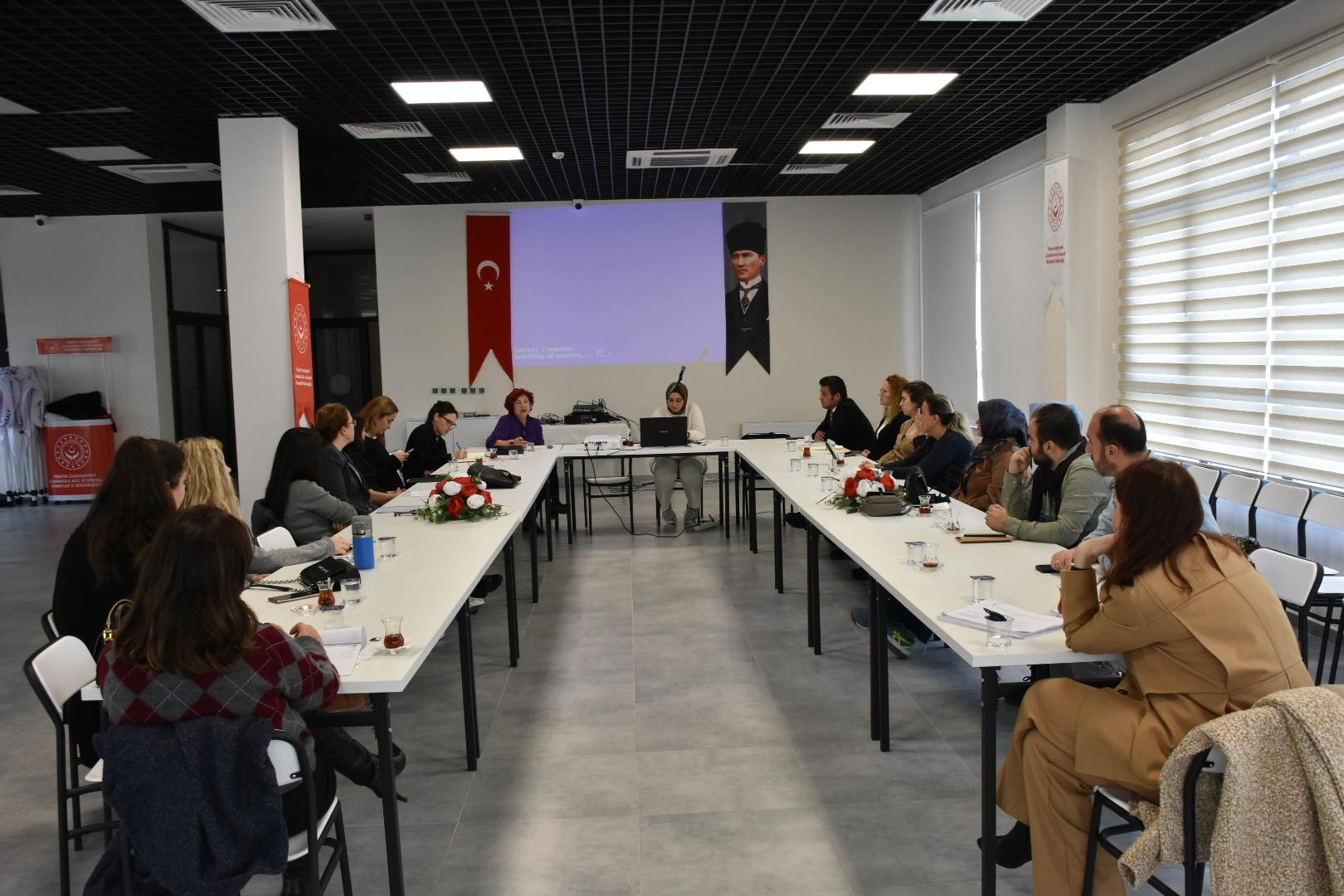 2024 Yılı Kadına Yönelik Şiddetle Mücadele Teknik Kurul Toplantısı İl Müdürlüğü Toplantı Salonunda Gerçekleştirildi