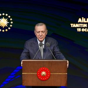 Cumhurbaşkanı Erdoğan ve Aile ve Sosyal Hizmetler Bakanımız Göktaş, Aile Yılı Tanıtım Programı'na katıldı - fotoğraf 2