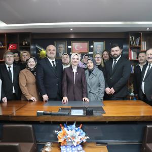 Aile ve Sosyal Hizmetler Bakanımız Göktaş: "Toplam 4,8 milyar lira evde bakım yardımını hesaplara yatırdık" - fotoğraf 8