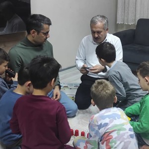 İl Müdürümüz Karne Heyecanını Yaşayan Çocuklarımızın Sevinçlerine Ortak Oldu - fotoğraf 2