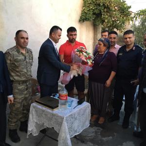 Baris Pinari Harekâti sirasinda Yaralanan Kahraman Gazimiz Uzman Cavus Firat YILMAZ 'i Ziyaret Ettik - fotoğraf 1