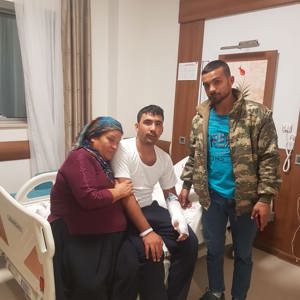 Baris Pinari Harekâti sirasinda Yaralanan Kahraman Gazimiz Uzman Cavus Firat YILMAZ 'i Ziyaret Ettik - fotoğraf 6
