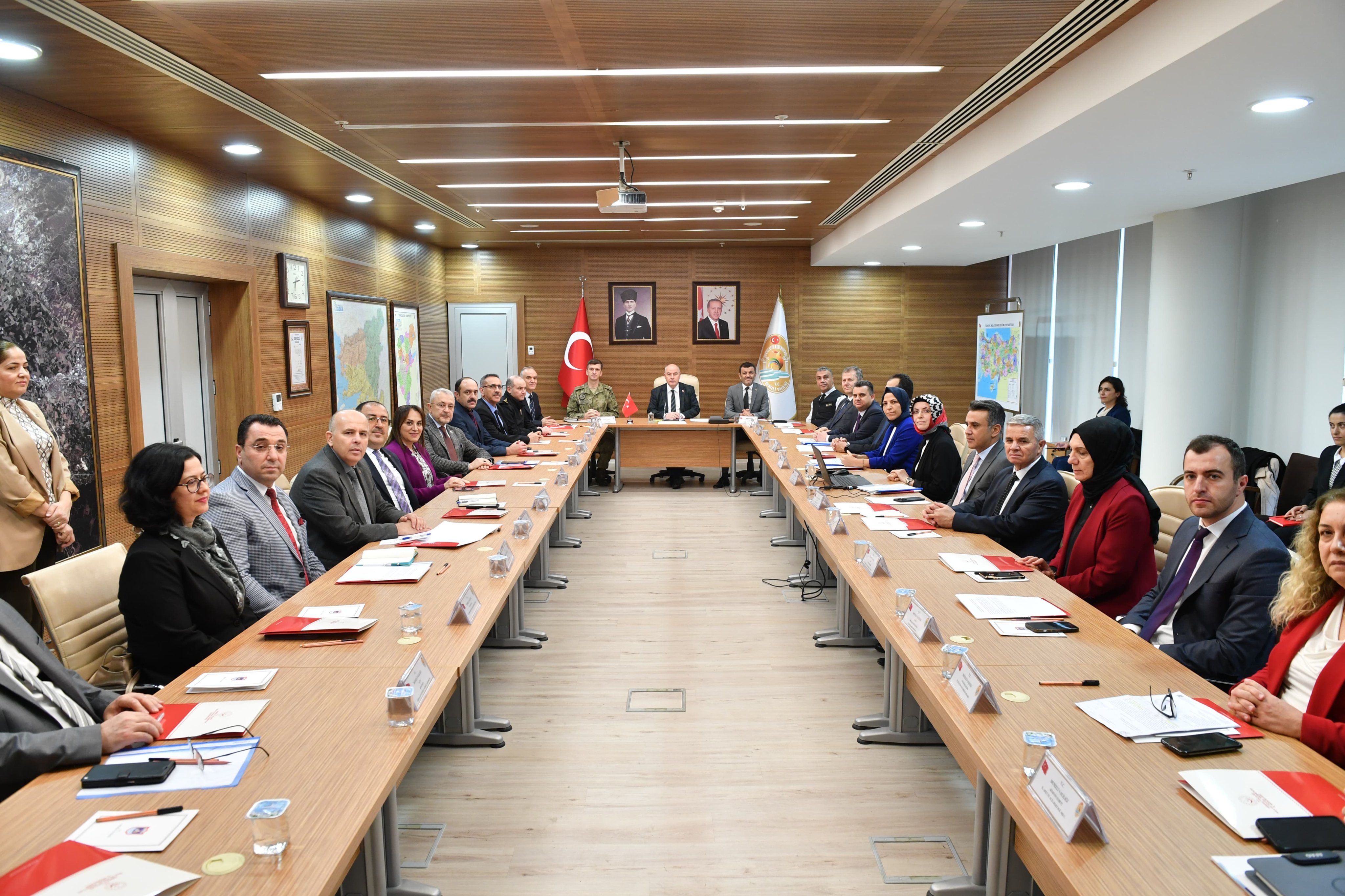 Ailenin Korunması ve Güçlendirilmesi Vizyon Belgesi ve Eylem Planı 2024 Yılı 1. İl Koordinasyon Kurulu Toplantısı Gerçekleştirildi