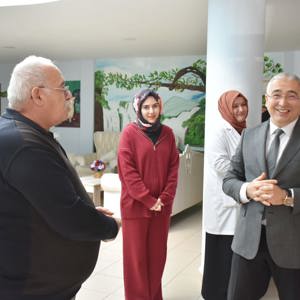 İl Müdürümüz Faruk Uysal, Ovaakça Çocuk Evleri Sitesindeki Çalışmaları Yerinde Gözlemledi - fotoğraf 2