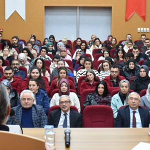 2025 Aile Yılı Kapsamında İl Müdürlüğümüzde 'Ailenin Önemi' Konulu Söyleşi Düzenlendi - fotoğraf 3
