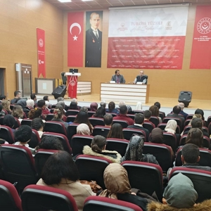 2025 Aile Yılı Kapsamında İl Müdürlüğümüzde 'Ailenin Önemi' Konulu Söyleşi Düzenlendi - fotoğraf 4