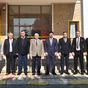 İl Müdürümüz Faruk UYSAL, Engelli ve Yaşlı Hizmetlerini Geliştirmek İçin Toplantı Düzenledi - fotoğraf 9