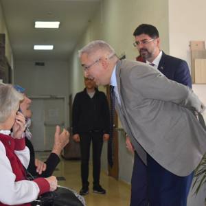 İl Müdürümüz Faruk UYSAL, Engelli ve Yaşlı Hizmetlerini Geliştirmek İçin Toplantı Düzenledi - fotoğraf 5