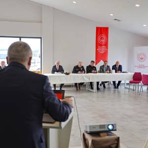 2025 yılına ait birinci İl Engelliler Koordinasyon Kurulu toplantısı, Valimiz Sayın Erol AYYILDIZ’ın başkanlığında gerçekleştirildi. - fotoğraf 2