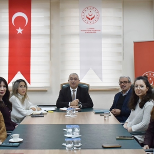 İl Müdürümüz Faruk UYSAL, İl Müdürlüğü Hukuk Birimi ile bir araya gelerek değerlendirme toplantısı gerçekleştirdi - fotoğraf 2