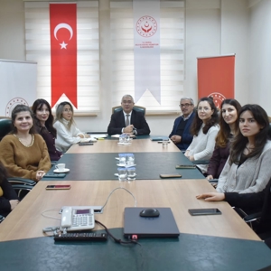 İl Müdürümüz Faruk UYSAL, İl Müdürlüğü Hukuk Birimi ile bir araya gelerek değerlendirme toplantısı gerçekleştirdi - fotoğraf 1