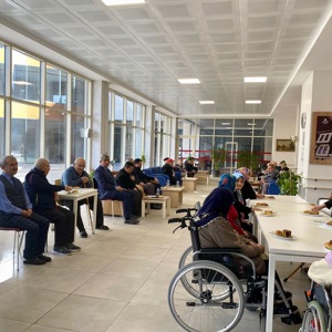 Güldal Akşit Huzurevimizde Kuran-ı Kerim Tilaveti ve Mevlid-i Şerif Programı Gerçekleştirildi - fotoğraf 4