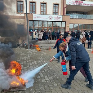 Yangın Söndürme ve Tahliye Tatbikatı Gerçekleştirdik - fotoğraf 1