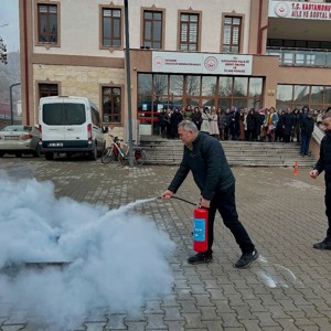 Yangın Söndürme ve Tahliye Tatbikatı Gerçekleştirdik - fotoğraf 2