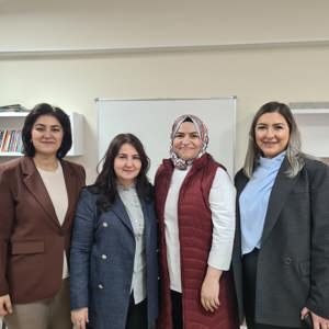 Yaşlıların Bilgeliği, Gençlerin Geleceği projesi kapsamında "Çörek Yapımı" mutfak atölyesi düzenlendi. - fotoğraf 9