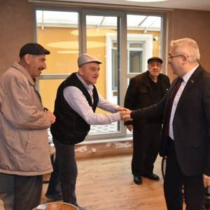 İl Müdürümüz Faruk UYSAL, İznik Ülker Aktar Huzurevi Yaşlı Bakım ve Rehabilitasyon Merkezini ziyaret ederek kıymetli büyüklerimizle bir araya geldi - fotoğraf 4
