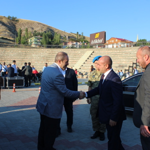 Sosyal Sorumluluk Projesi Kapsamında Bayburt'ta Bulunan 52 Engelli Ailemize Akülü ve Manuel Araç Teslimi Yapıldı - fotoğraf 1