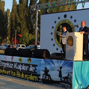 Sosyal Sorumluluk Projesi Kapsamında Bayburt'ta Bulunan 52 Engelli Ailemize Akülü ve Manuel Araç Teslimi Yapıldı - fotoğraf 4