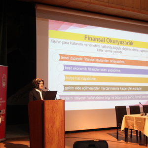 Finansal Okuryazarlık Ve Kadınların Ekonomik Güçlendirilmesi Konulu Panel Düzenlendi - fotoğraf 4
