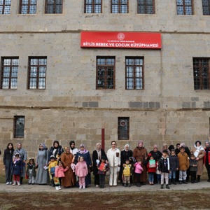 Bitlis'te Annemle Kütüphanedeyim Projesi Devam Ediyor - fotoğraf 7