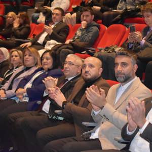 2025 “Aile Yılı” kapsamında Bursa Ebeveyn Zirvesi düzenlendi - fotoğraf 2