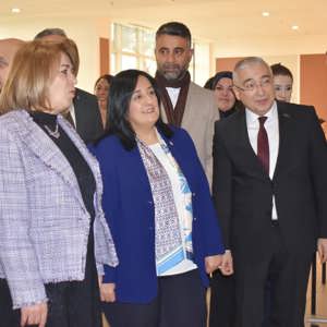 2025 “Aile Yılı” kapsamında Bursa Ebeveyn Zirvesi düzenlendi - fotoğraf 13