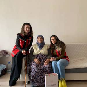 Vatan İçin Fedakârlık Eden Kahramanlarımızın Ailelerine Ziyaretlerimiz Devam Ediyor - fotoğraf 7