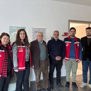 Vatan İçin Fedakârlık Eden Kahramanlarımızın Ailelerine Ziyaretlerimiz Devam Ediyor - fotoğraf 10