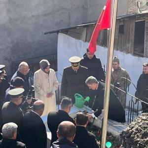 Gümüşhane’mizin düşman işgalinden kurtuluşunun 107. yıl dönümünde, şehit edilen Hüseyin Hüsnü Selçuk Efendi’nin kabrini ziyaret ettik! - fotoğraf 3