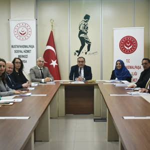 “S OKUL” Projesi Tanıtım Toplantısı, Mustafakemalpaşa Kaymakamı Sayın Mehmet Okur’un Katılımıyla Gerçekleştirildi - fotoğraf 1