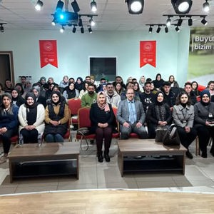 AİLEMİZ MUTLULUĞUMUZ HUZURUMUZ SÖYLEŞİSİ - fotoğraf 1