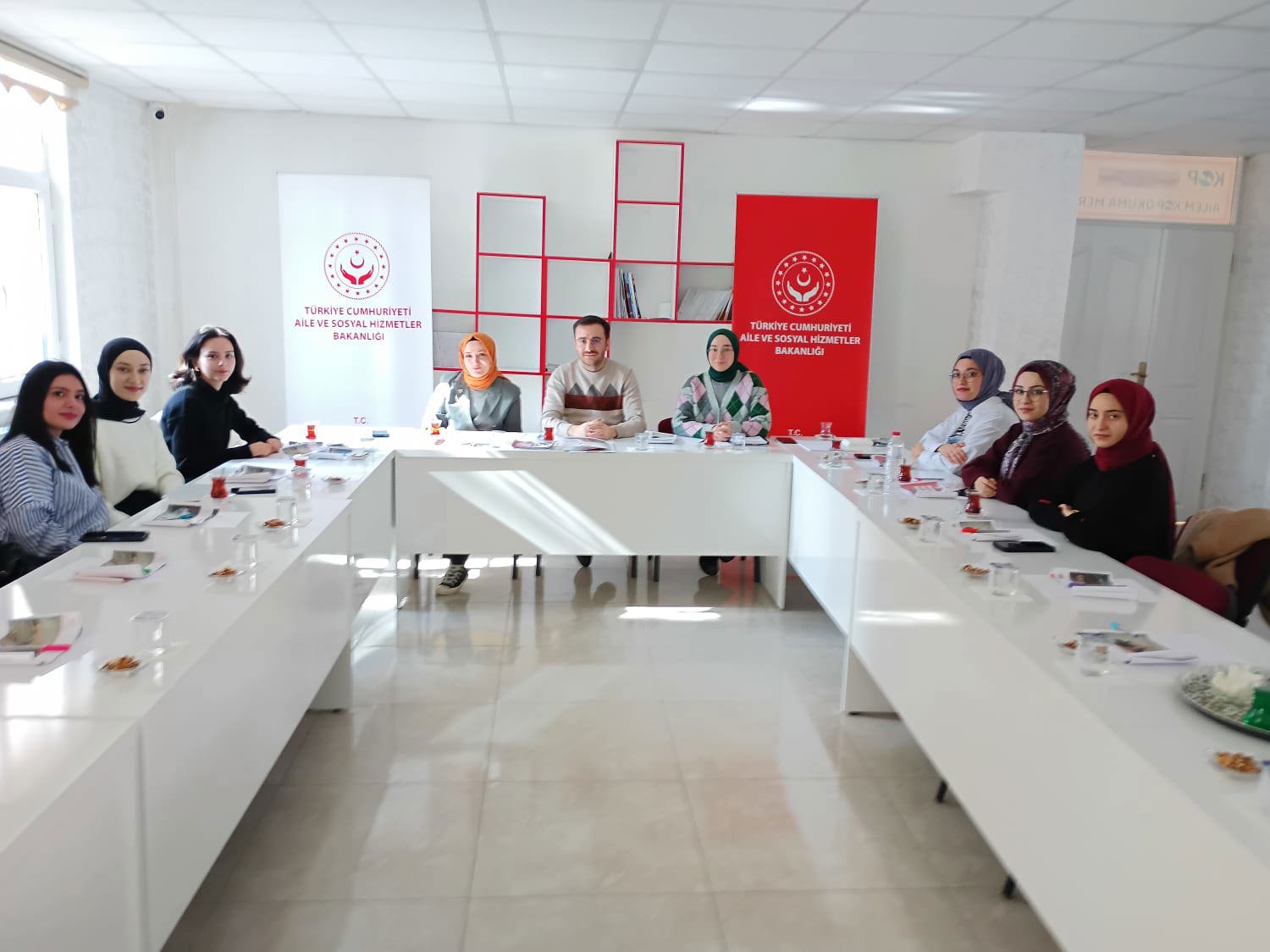 📍 Çocukların Yeri Sokaklar Değil, Okuldur! - fotoğraf 1