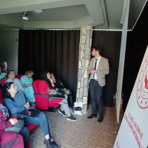 1 Hayat Özel Bakım Merkezi İle Özel Huzurevi Personellerine “İletişim Becerileri” Ve  “Madde Bağımlılığı İle Mücadele ”Anlatıldı. - fotoğraf 2