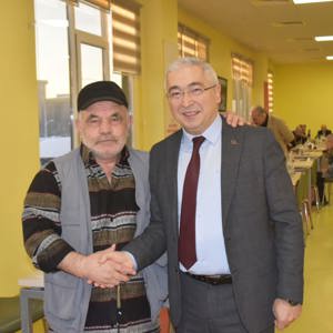 İl Müdürümüz Faruk UYSAL, Hasan Öztimur Huzurevi’ni ziyaret ederek kıymetli büyüklerimizle bir araya geldi - fotoğraf 2