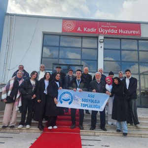 📍2025 Aile Yılında, Ailemizin Kıymetli Büyüklerine Bir Soru Sorduk! - fotoğraf 1