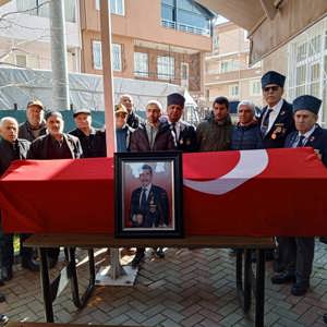 Kıbrıs Gazilerimiz Son Yolculuklarına Uğurlandı - fotoğraf 3