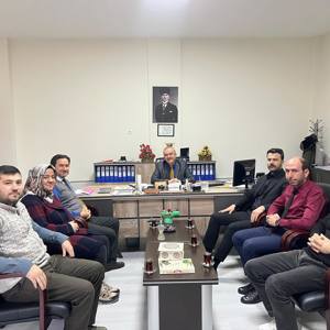 Sandıklı Hüseyin Develi Huzurevinde denetlemelerde bulunan İl Müdürümüz Bilal Erdoğan huzurevi sakinleriyle görüşerek istek ve taleplerini dinledi. - fotoğraf 3