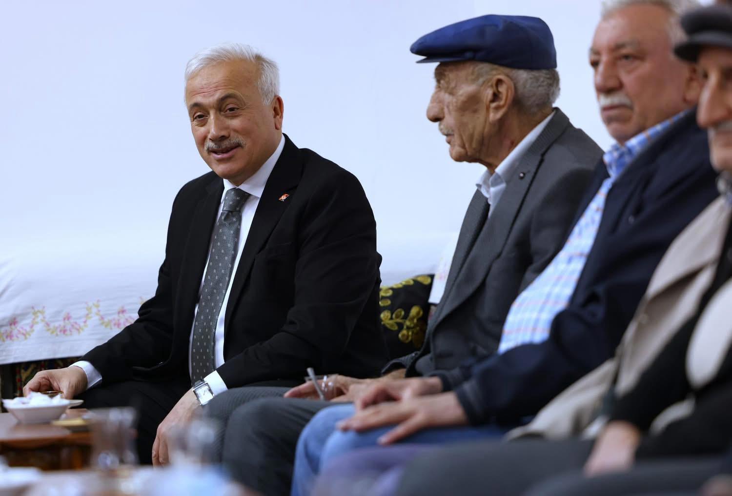 🌙 2025 Aile Yılında Ramazan’ın Bereketini Ailemizin Kıymetli Büyüklerinin Dualarında Aradık! - fotoğraf 8