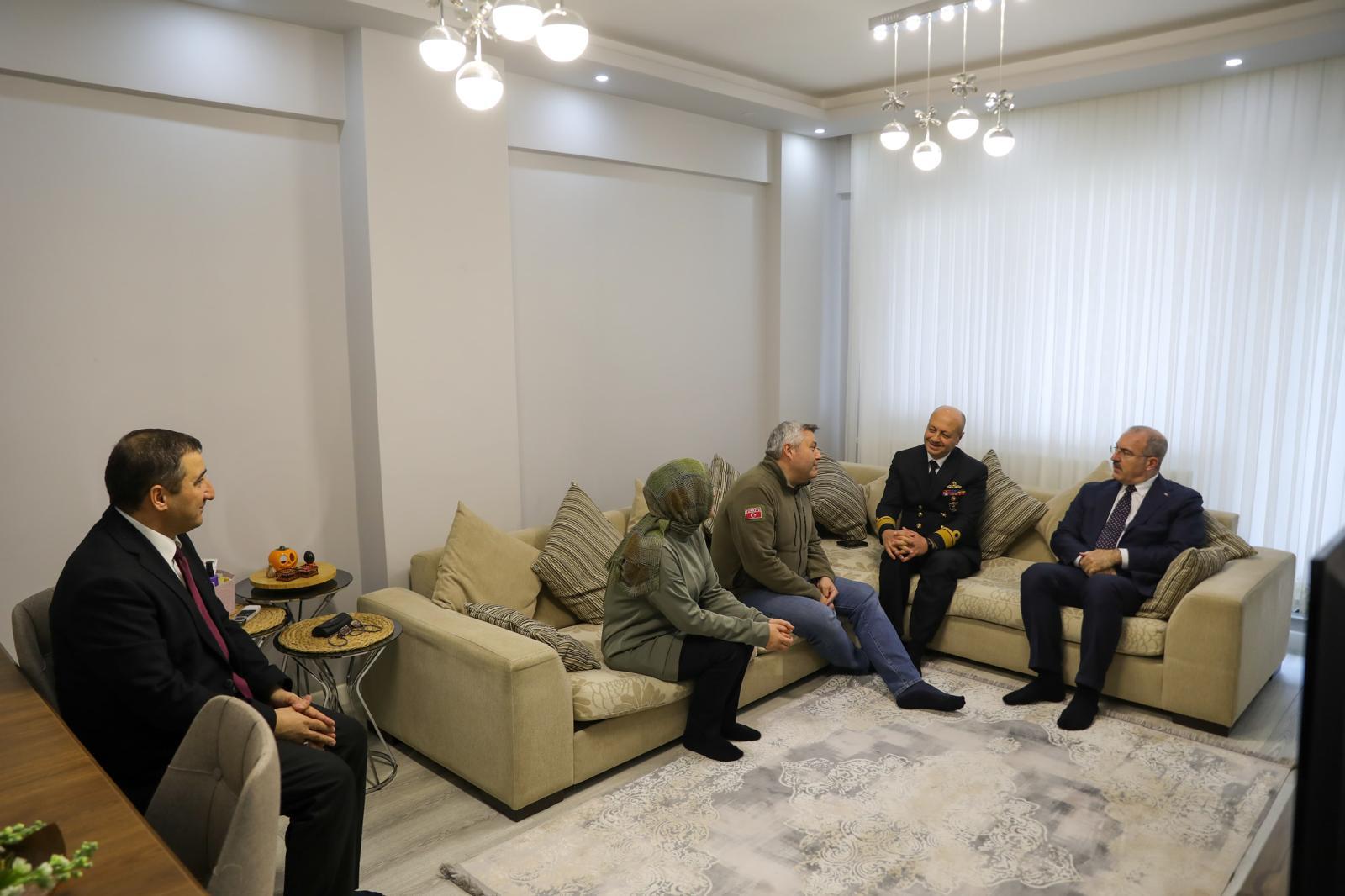 Valimiz Sayın Doç. Dr. Ömer TORAMAN Gazilerimizi Ziyaret Etti