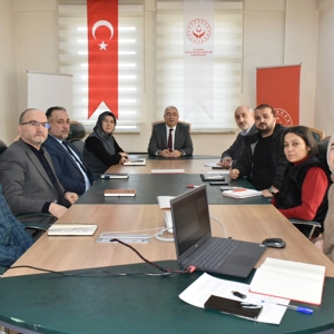 İl Müdürümüz Faruk UYSAL başkanlığında Proje Koordinasyon Ekibi ile toplantı gerçekleştirildi - fotoğraf 1