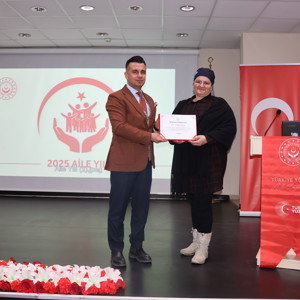 İlham Veren Evlilik Hikayeleri Başarılı Aile Yapılarından İlham Alan Paneller veya Söyleşiler Engelli hakları ve Erişilebilirlik - fotoğraf 2