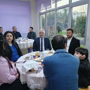 10 Mart Uluslararası Kadın Hakimler Günü kapsamında, Ovaakça Çocuk Evleri Sitesi’nde kadın hâkimlerimizin onuruna bir iftar programı düzenlendi.  - fotoğraf 3