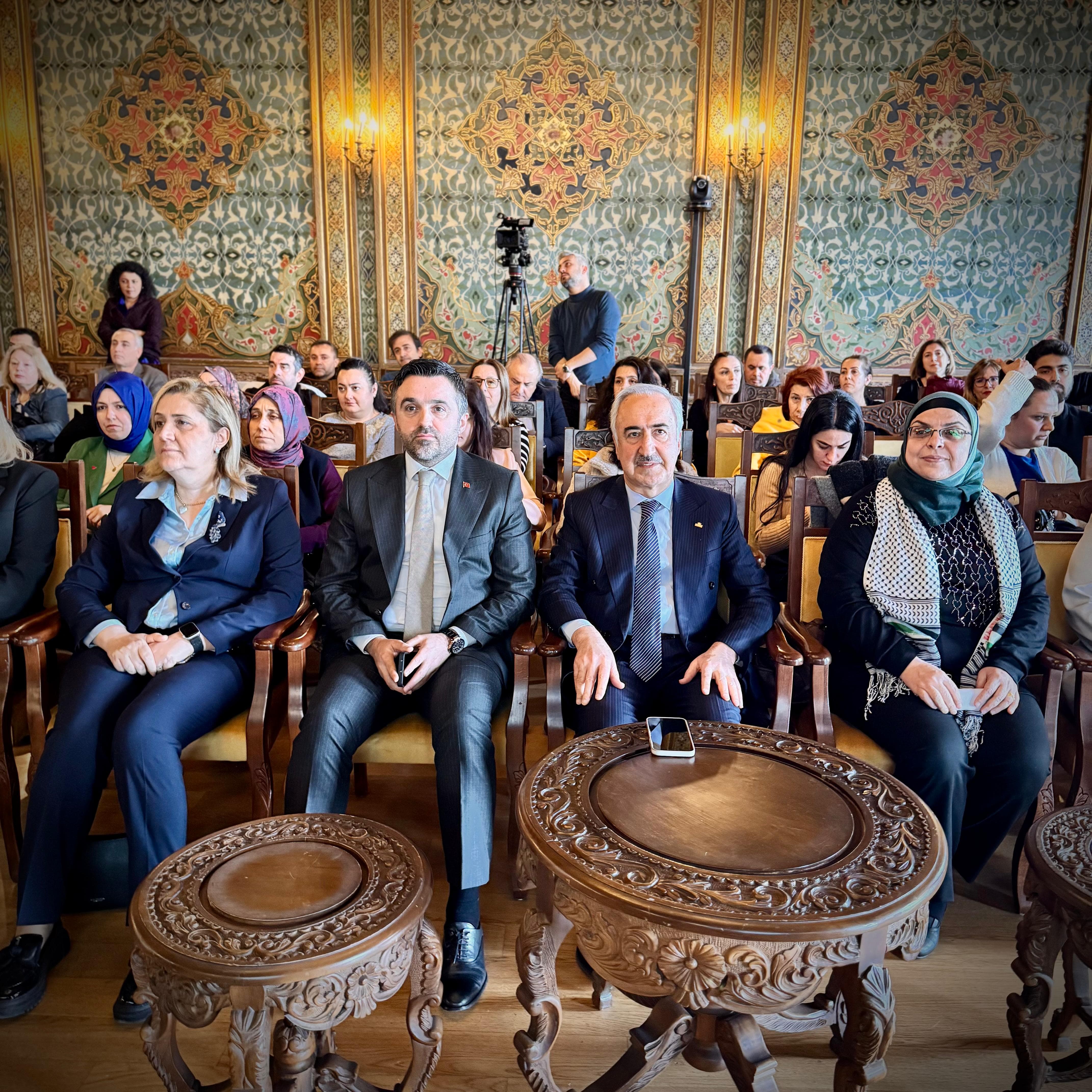İstanbul Üniversitesi ile ortaklaşa gerçekleştirdiğimiz Gazze’nin Kadınları ve Çocukları isimli konferans İl Müdürümüz Sn. Ömer TURAN‘ında katılımıyla gerçekleştirilmiştir.
