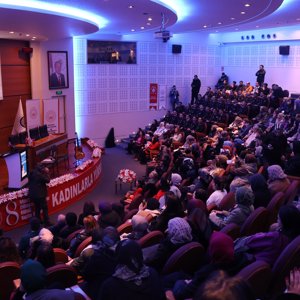8 Mart Dünya Kadınlar Gününde Konuğumuz Rabia Birsen Göğercin ve Yılın Kadını ile Etkinliğimiz - fotoğraf 4