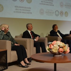 Gaziantep’te "Köklerden Geleceğe" Aile Buluşmaları Düzenlendi - fotoğraf 4
