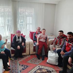 2025 Aileyılı‘nda Kalplerimiz Gönüllerimiz Bir - fotoğraf 1