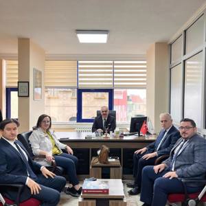 İl Müdürümüz Bilal Erdoğan Sandıklı Sosyal Hizmet Merkezi’ni ziyaret etti. - fotoğraf 2