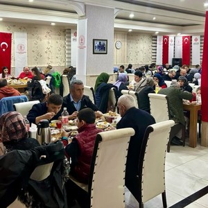 Evde Bakım Hizmet Modelimizden Yararlanan Ailelerimize İftar Programı Düzenlendi - fotoğraf 1