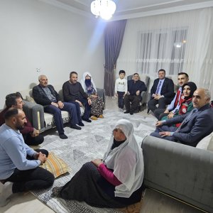 Aile Yılı Kapsamında 4 Kuşak 5 Kuşak Onurlandırma Günü Etkinlikleri Çerçevesinde İftarda Kaya Ailesinin Misafiri Olduk. - fotoğraf 3